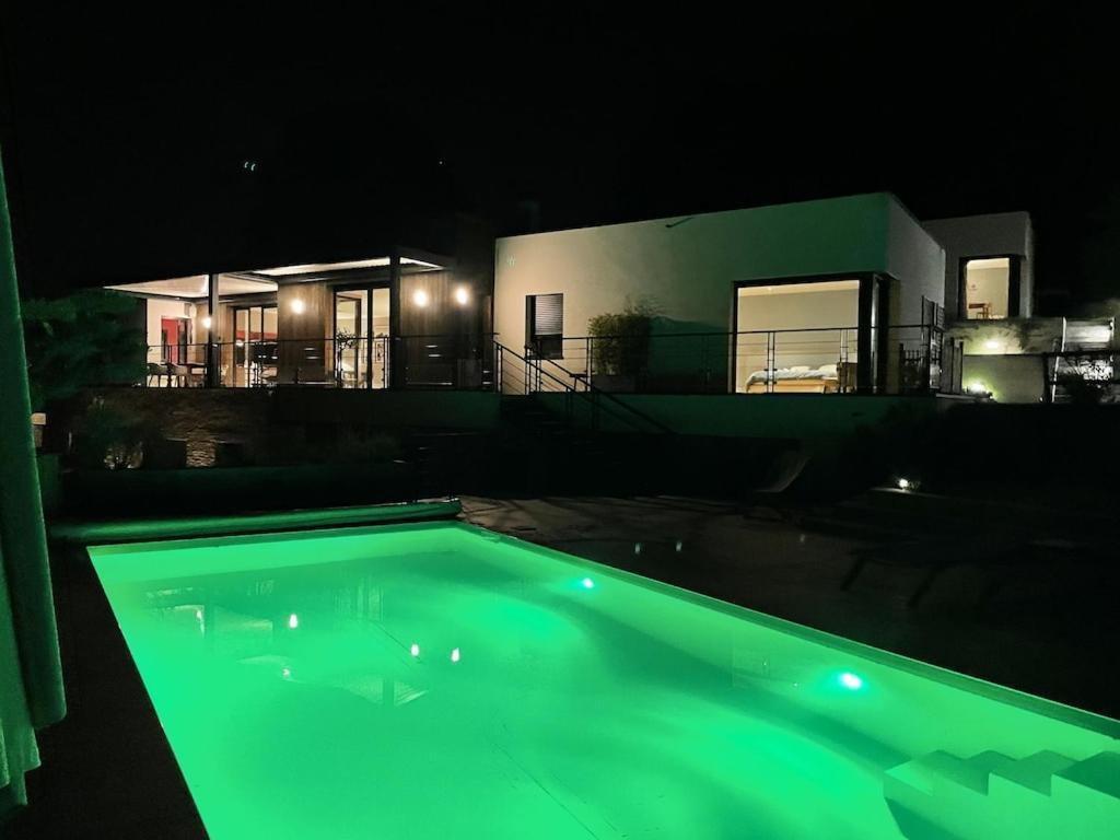 Grande Villa De Luxe Perigueux Bagian luar foto